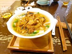 特色罗汉素浇面-五观堂素食(新华路店)
