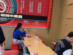 -塔斯汀中国汉堡(白云京溪地铁站店)
