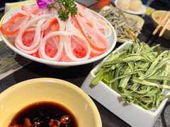 -宽板凳老灶火锅(台湾街店)