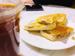 金枪鱼帕尼尼-丽都DELICATESSEN熟食店