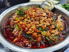 -周良天山牛杂城(天山路总店)
