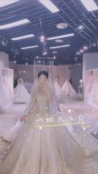-Lady  Jane高端婚纱礼服馆
