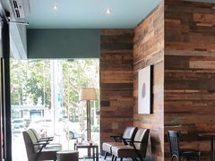 靠窗位-星巴克(万都店)