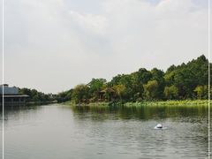 -上海怡沁园度假酒店