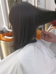 -豪斯塔美发连锁