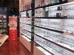 -LensCrafters亮视点·OAKLEY精选(静安嘉里中心店)