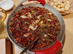 -渝信川菜 · 川味家常菜(财富购物中心店)