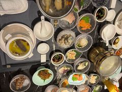 -半岛翡丽海鲜自助餐厅(观风亭店)