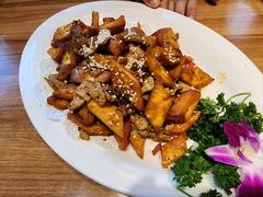 馕炒肉-品回味清真西北楼(宁波首店)