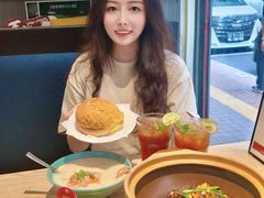 -滋味满屋美食坊(上海街店)