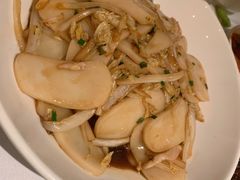 黄芽菜肉丝炒年糕-玫瑰厅上海菜(兴国路店)