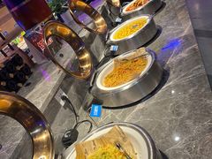 -蒙肥羊·酸汤潮牛·鲜牛肉火锅烤肉自助(岗顶店)