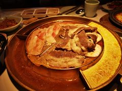 -猪啊牛呀羊啊铜盘烤肉(正大广场店)