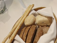-Erman岩烧牛排(虹桥南丰城店)