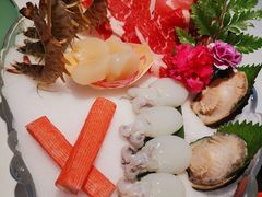 海鲜牛肉双拼-最品火锅