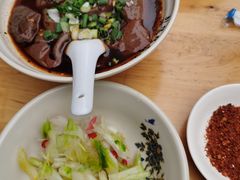 -杨三娘跷脚牛肉(羊子山西路店)