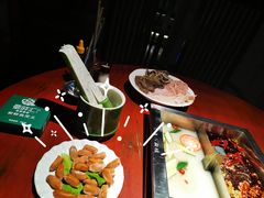 -二荆条·蜀鲜汇城市森林火锅