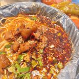 济南小纬北路美食街！永和面馆肥肠面绝绝子！