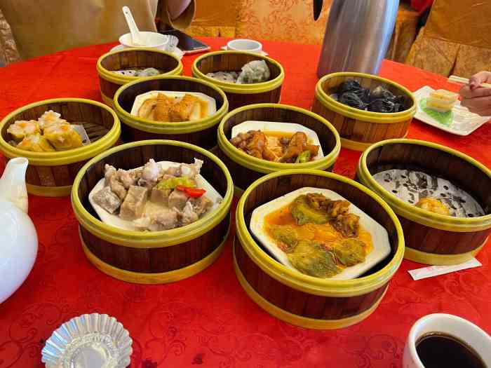嘉和海景万福地-"跟爸妈差不多有4个多月没一起吃个早茶了,.