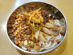 -红鼻子桂林米粉(金唐新光界店)
