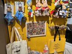 -浣熊唱片店(上海影城店)