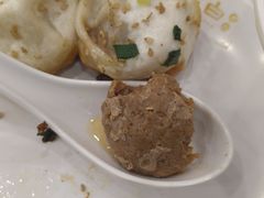 -老西白点心店