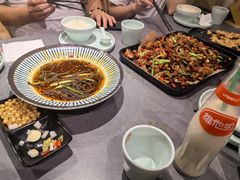 -川芙蓉·市井老川菜(长寿路店)
