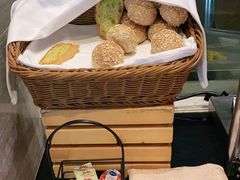 -隐秀山居酒店·秀厨融合西餐厅
