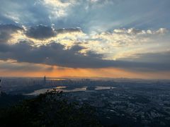 -紫金山山顶公园