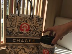 -霸王茶姬(南强街店)