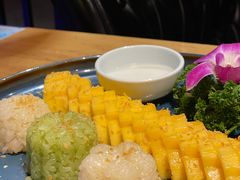 -暹罗酒肆泰餐厅酒吧