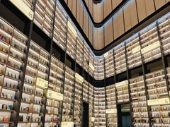 -上海虹桥中心爱琴海亚朵S酒店