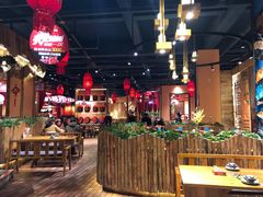 大堂-老滇山寨•云南特色菜•地方菜•民族风情歌舞表演(金碧店)