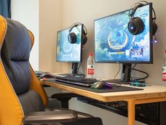 -荷逸唐电竞酒店(上海惠南地铁站店)