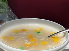 -三江源美食城