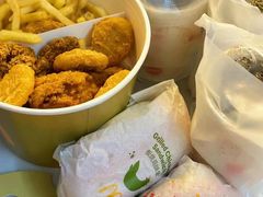 金拱门家庭欢聚桶-麦当劳(鄂尔多斯机场店)