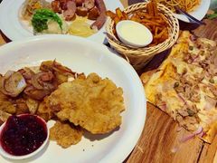 -LENBACH兰巴赫西餐啤酒坊(大连东港店)