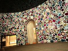 -涨巢·潮玩水疗局