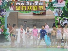 -江门古兜温泉小镇