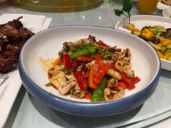 -鑫淼餐饮娱乐中心(江东街店)