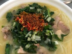 -文山荷鲜居(翠湖店)