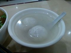 -老西白点心店