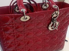 -聚云奢二手奢侈品黄金手表包包回收·中古店(中福城店)