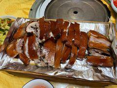 -东方之猪四更烤乳猪(金垦总店)