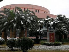 -上海外国语大学(虹口校区)