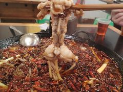 老铁锅秘制美蛙-鸿顺老铁锅美蛙鱼府(解放碑店)