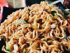 -兄弟小串(华新·名筑店)