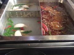 -陈阿婆重庆绿色鱼火锅