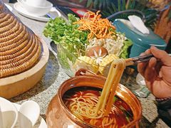 -云荷里·蒸汽石锅鱼·云南菜(中发百旺店)