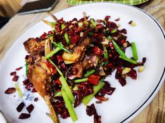 -江城燕子大排档(江汉路步行街店)